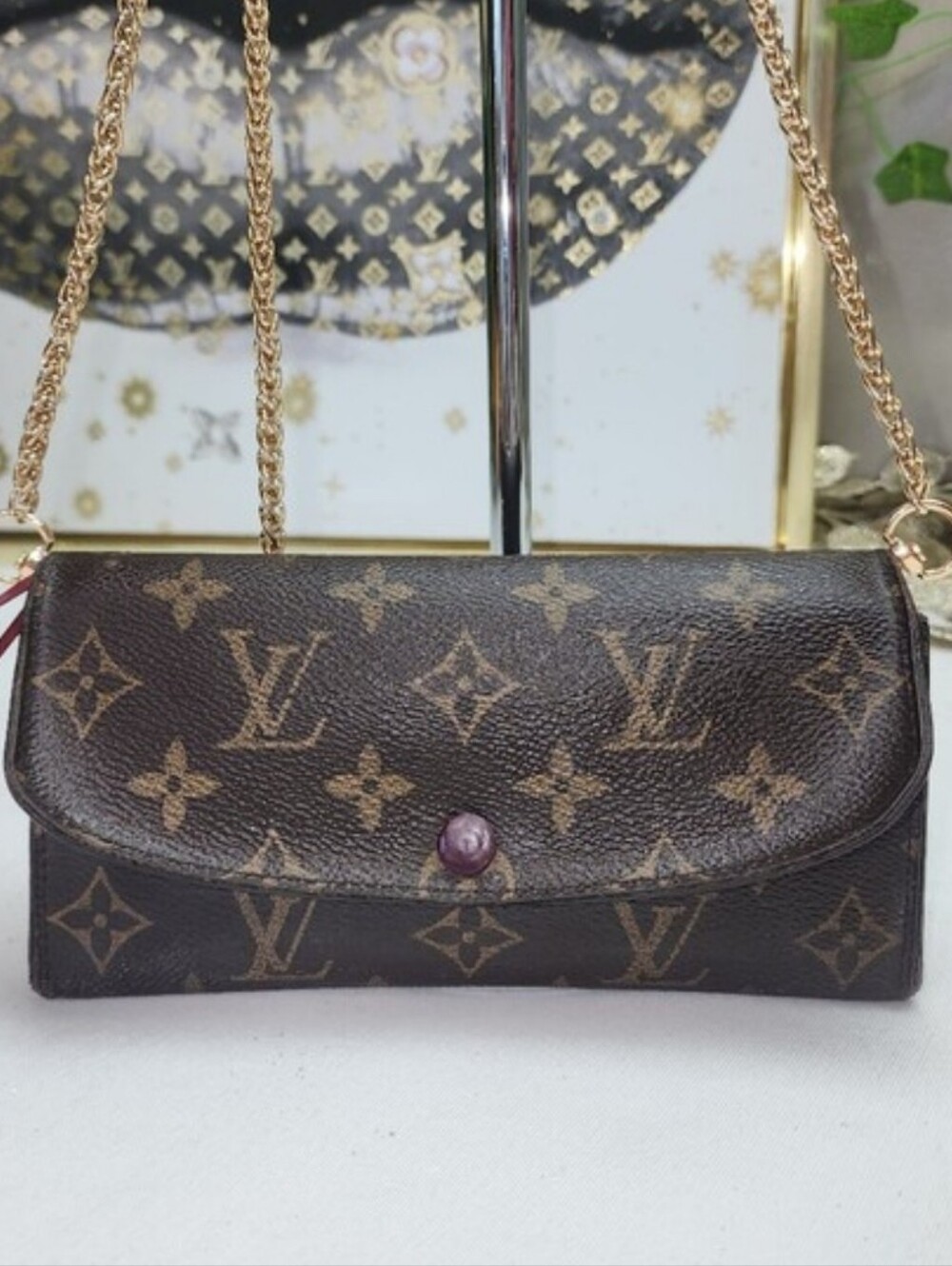 Louis Vuitton Monogram Emilie Wallet W/  COA, BOX, DUSTBAG and Unbranded Chain